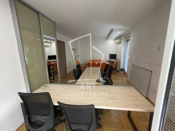 Slika 9 - Udbinska,  Lokal za izdavanje, 142m2, 3.500€