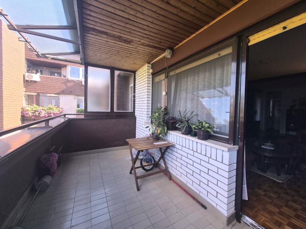 Slika 10 - Rajka Mitića, Trosoban stan za izdavanje, 94m2, 1.000€
