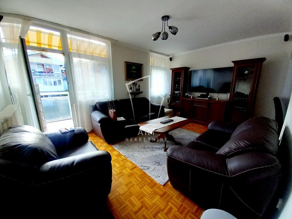 Glavna slika -Julije Delere, Trosoban stan za izdavanje, 70m2, 700€