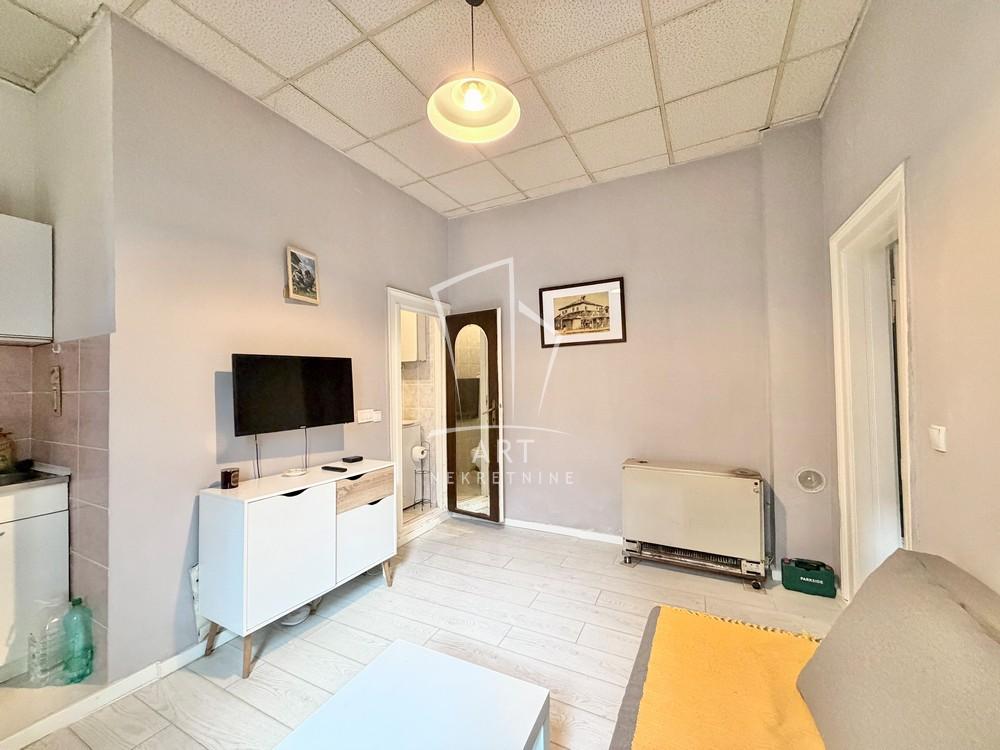 Slika 3 - Zahumska, Trosoban stan na prodaju, 27m2, 120.000€