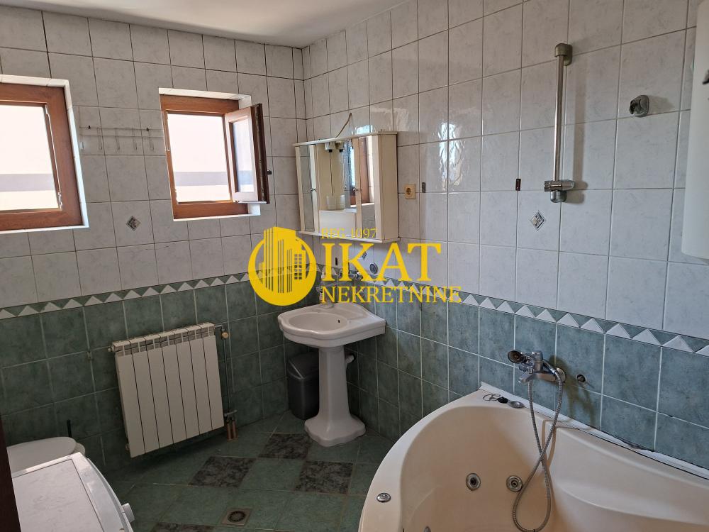 Slika 5 - Vojvode Vlahovića, Trosoban stan za izdavanje, 70m2, 500€
