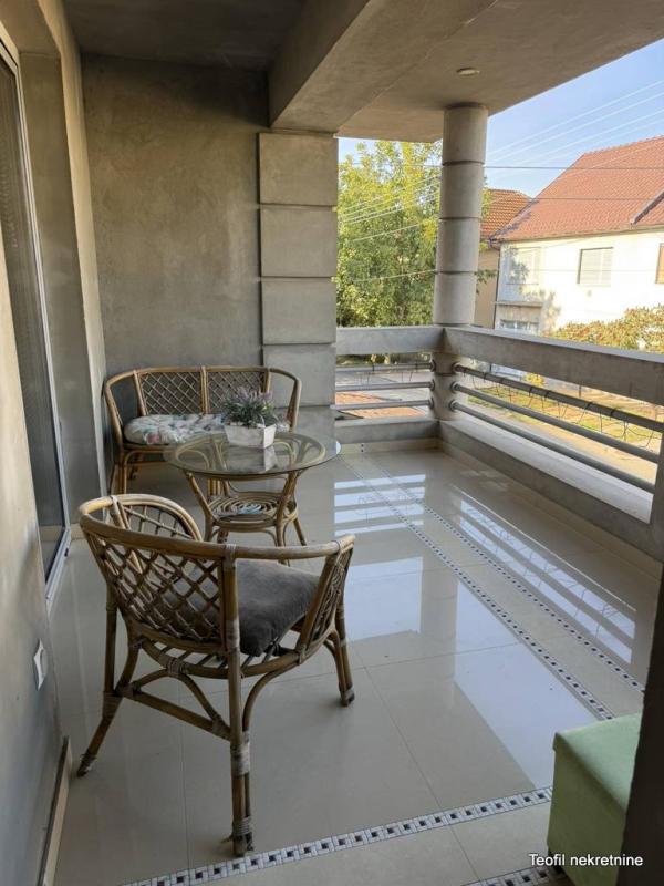 Slika 8 - Rade Končara,  Kuća na prodaju, 250m2, 199.500€