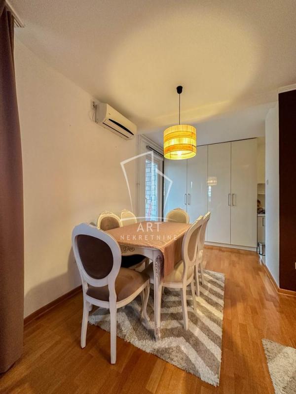 Slika 3 - Antifašističke borbe, Jednoiposoban stan za izdavanje, 59m2, 850€
