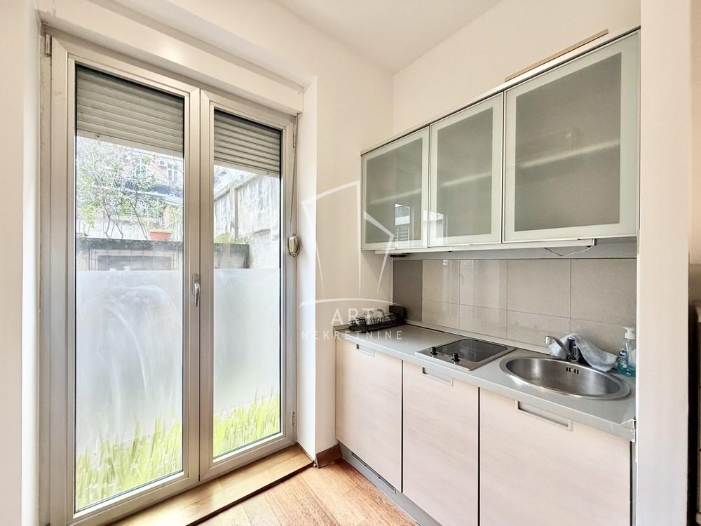 Slika 4 - Kralja Milutina,  Lokal za izdavanje, 34m2, 600€