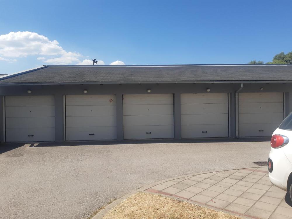 Slika 11 - Četvorosoban stan za izdavanje, 150m2, 1.000€