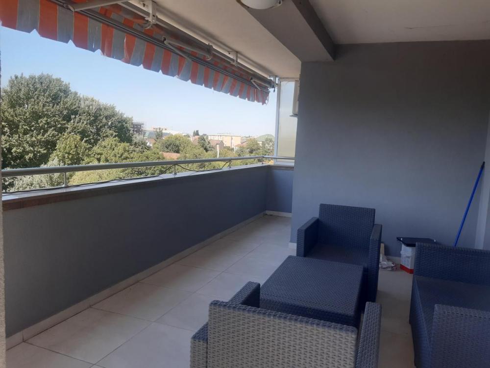 Slika 10 - Četvorosoban stan za izdavanje, 150m2, 1.000€