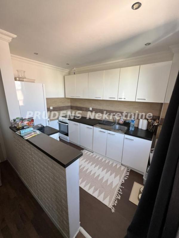 Slika 1 - Trosoban stan za izdavanje, 75m2, 550€