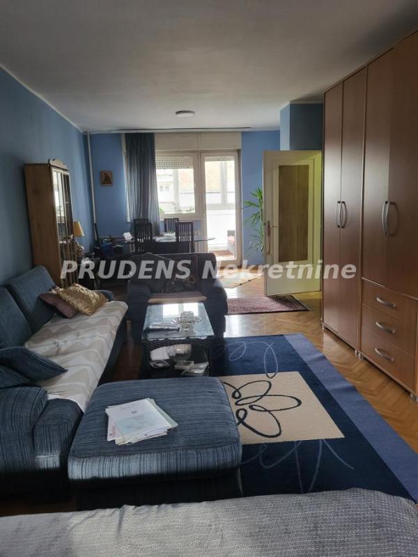 Slika 1 - Maksima Gorkog, Četvorosoban stan na prodaju, 108m2, 395.000€