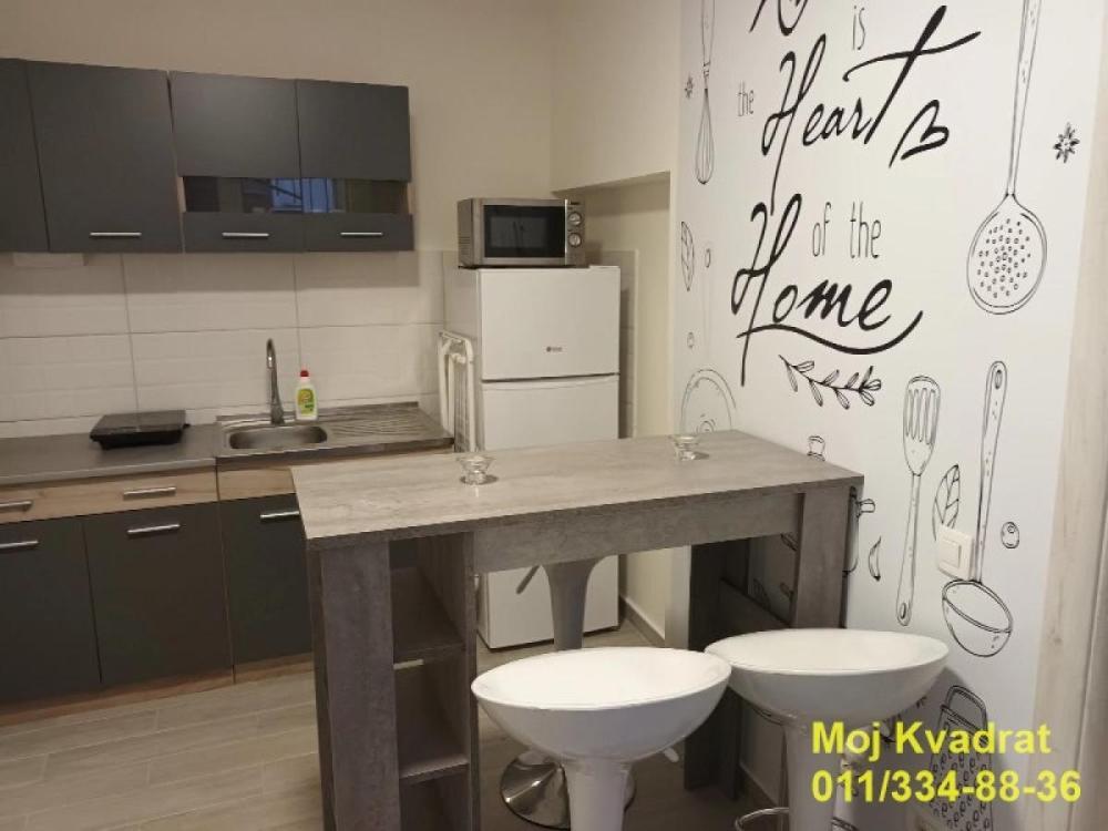 Glavna slika -Jednosoban stan za izdavanje, 35m2, 450€