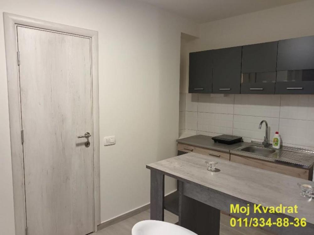 Slika 1 - Jednosoban stan za izdavanje, 35m2, 450€