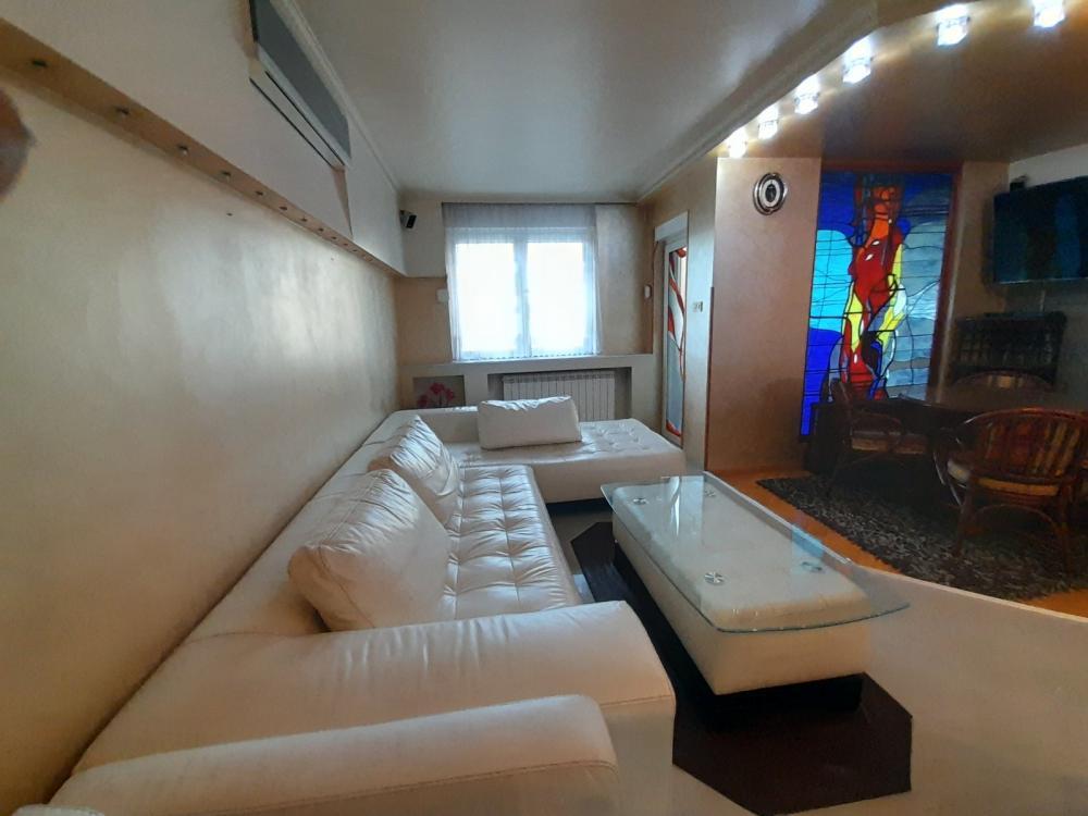 Glavna slika -Južni Bulevar, Dvosoban stan za izdavanje, 66m2, 850€
