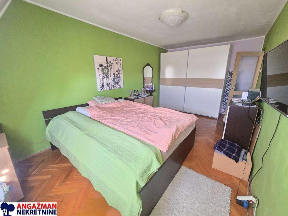 Slika 8 - Dositeja Obradovića , Trosoban stan na prodaju, 85m2, 129.000€