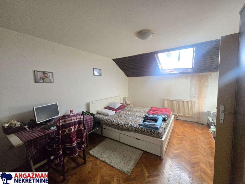 Slika 6 - Dositeja Obradovića , Trosoban stan na prodaju, 85m2, 129.000€