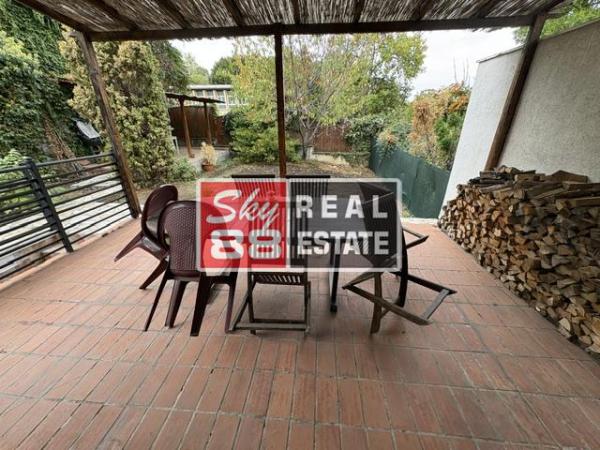 Slika 7 - Kuća za izdavanje, 250m2, 2.650€
