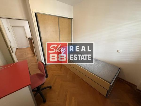 Slika 10 - Kuća za izdavanje, 250m2, 2.650€