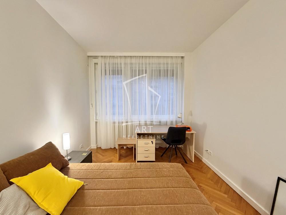 Slika 8 - Prote Mateje, Troiposoban stan za izdavanje, 87m2, 2.000€