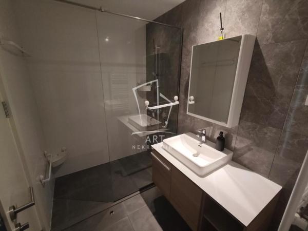 Slika 4 - Bulevar Vudroa Vilsona, Dvosoban stan za izdavanje, 58m2, 1.400€