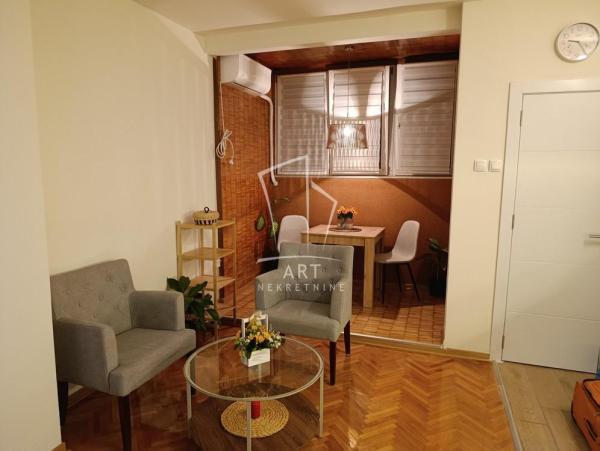 Slika 1 - Molerova, Dvosoban stan za izdavanje, 48m2, 1.100€