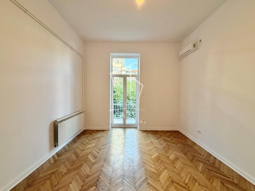 Slika 5 - Strahinjića Bana, Trosoban stan za izdavanje, 69m2, 1.300€