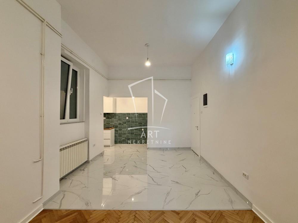 Slika 3 - Strahinjića Bana, Trosoban stan za izdavanje, 69m2, 1.300€