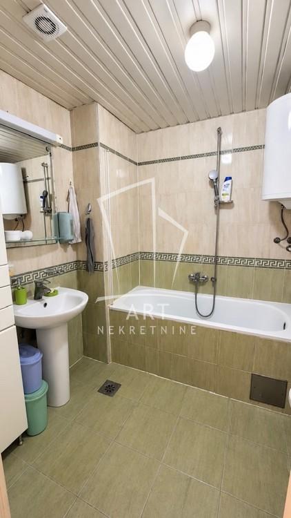 Slika 11 - Porečka, Četvorosoban stan na prodaju, 81m2, 320.000€