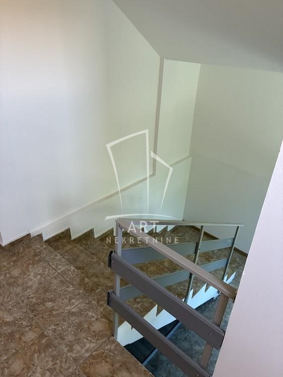 Slika 10 - Ljubiše Miodragovića,  Lokal za izdavanje, 153m2, 950€