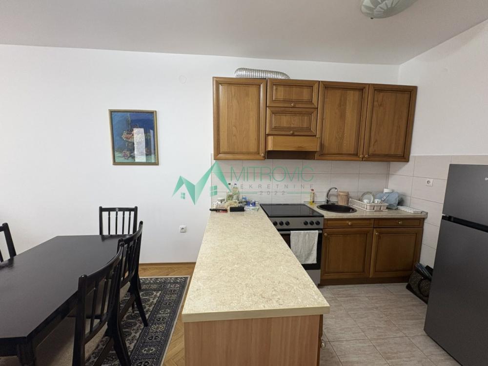 Slika 2 - Jednoiposoban stan za izdavanje, 50m2, 450€