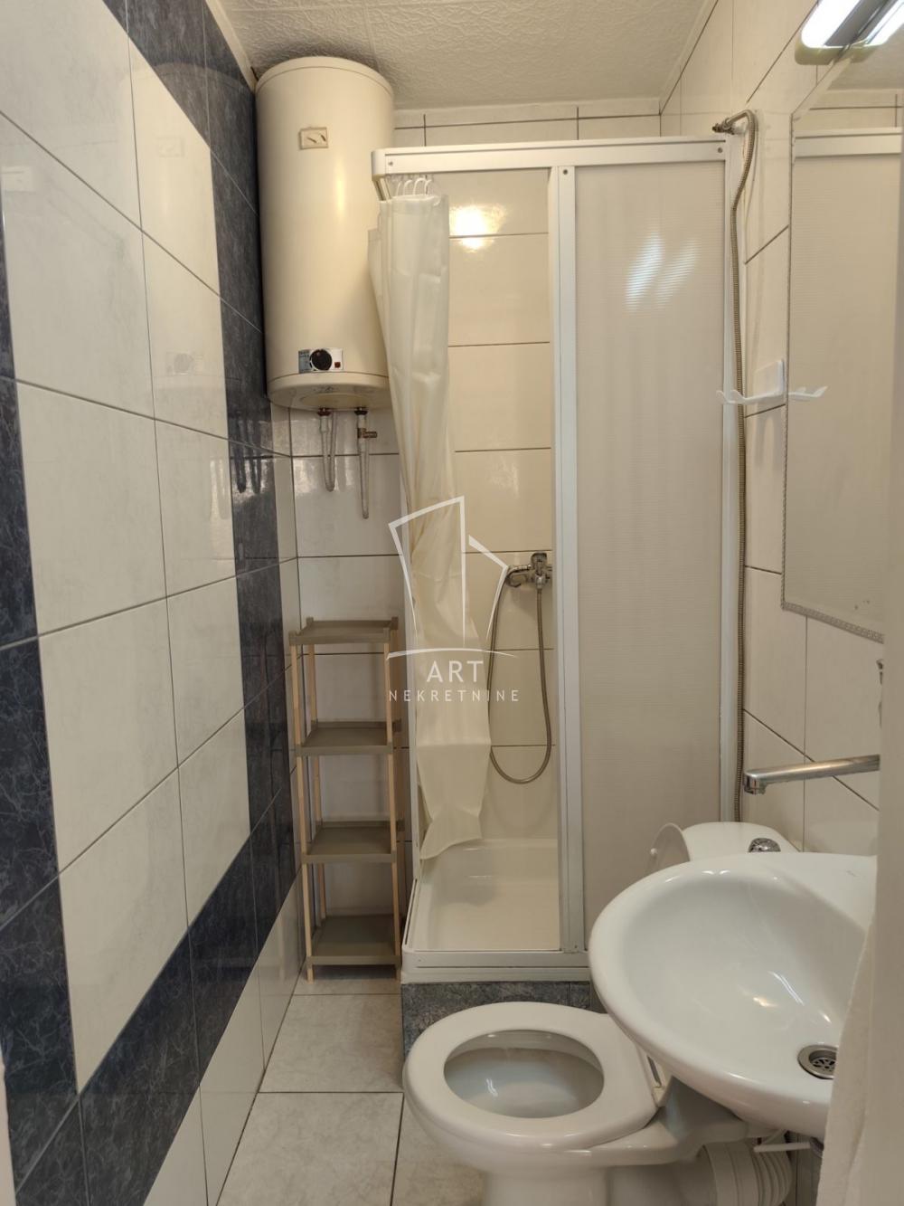 Slika 5 - Bulevar Zorana Đinđića, Dvosoban stan na prodaju, 51m2, 219.000€