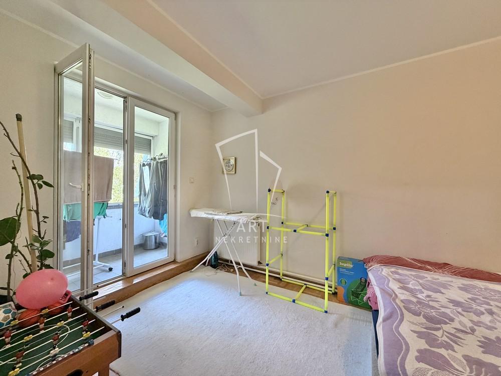 Slika 7 - Sretena Mladenovića Mike, Četvorosoban stan na prodaju, 61m2, 195.000€