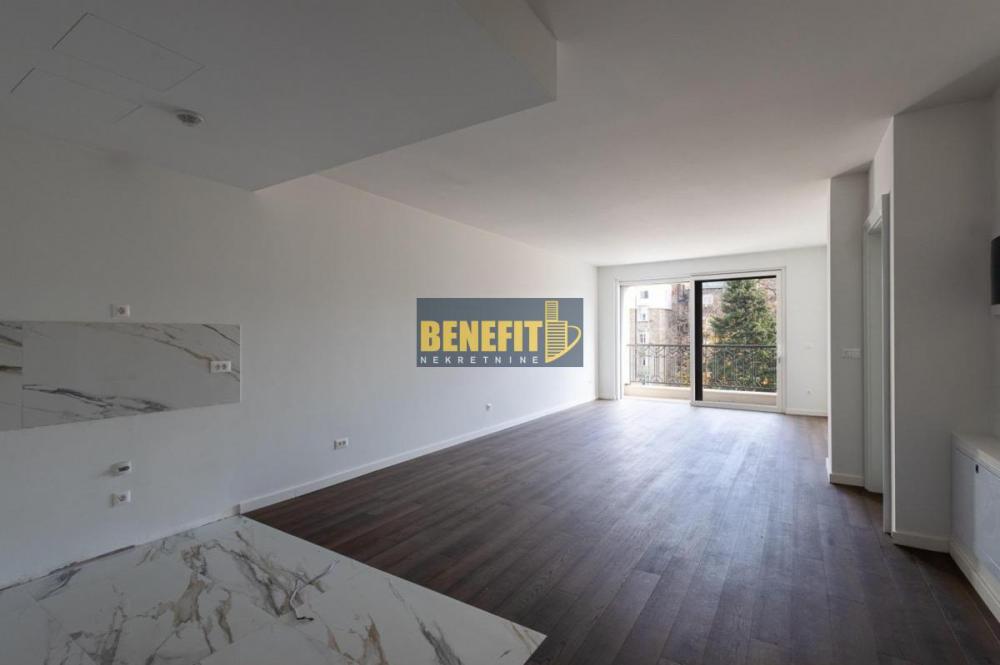 Slika 1 - Četvorosoban stan na prodaju, 115m2, 590.000€