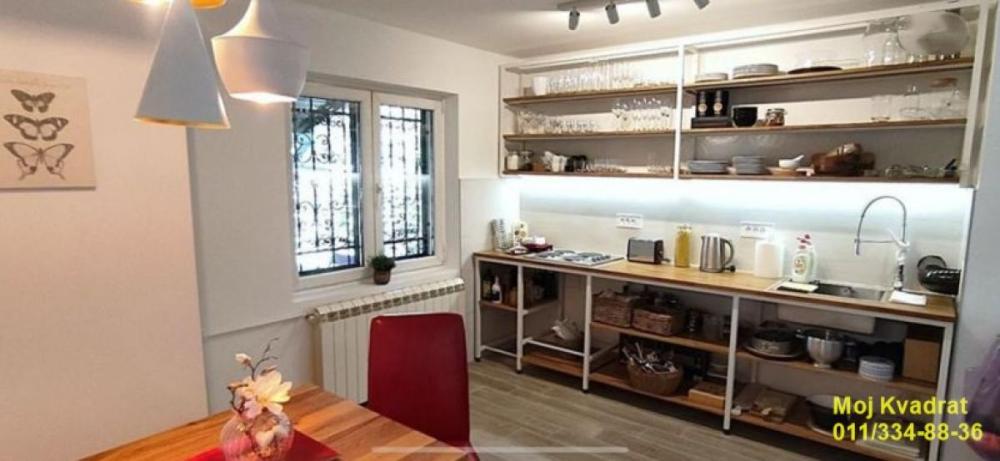 Slika 1 -  Kuća na prodaju, 282m2, 215.000€