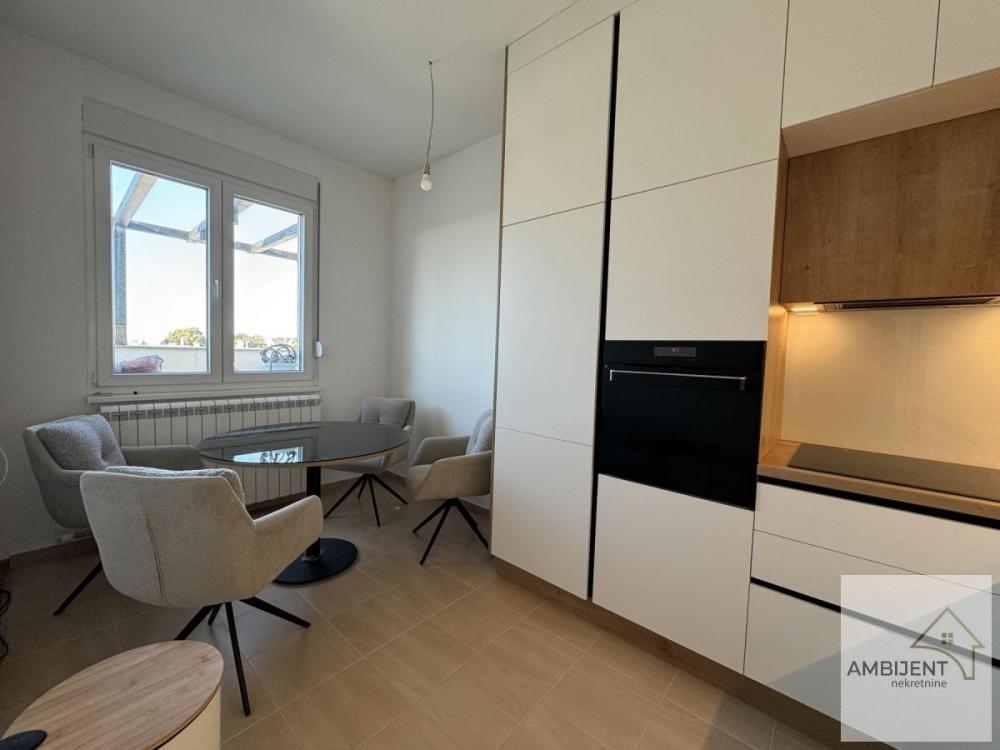 Slika 2 - Trosoban stan na prodaju, 70m2, 250.000€