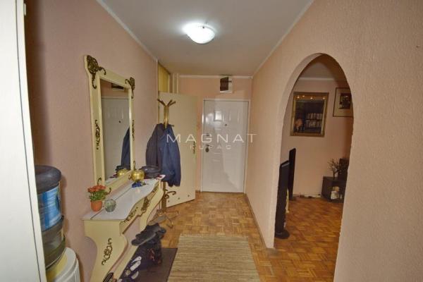 Slika 11 - Donska, Kuća na prodaju, 130m2, 440.000€