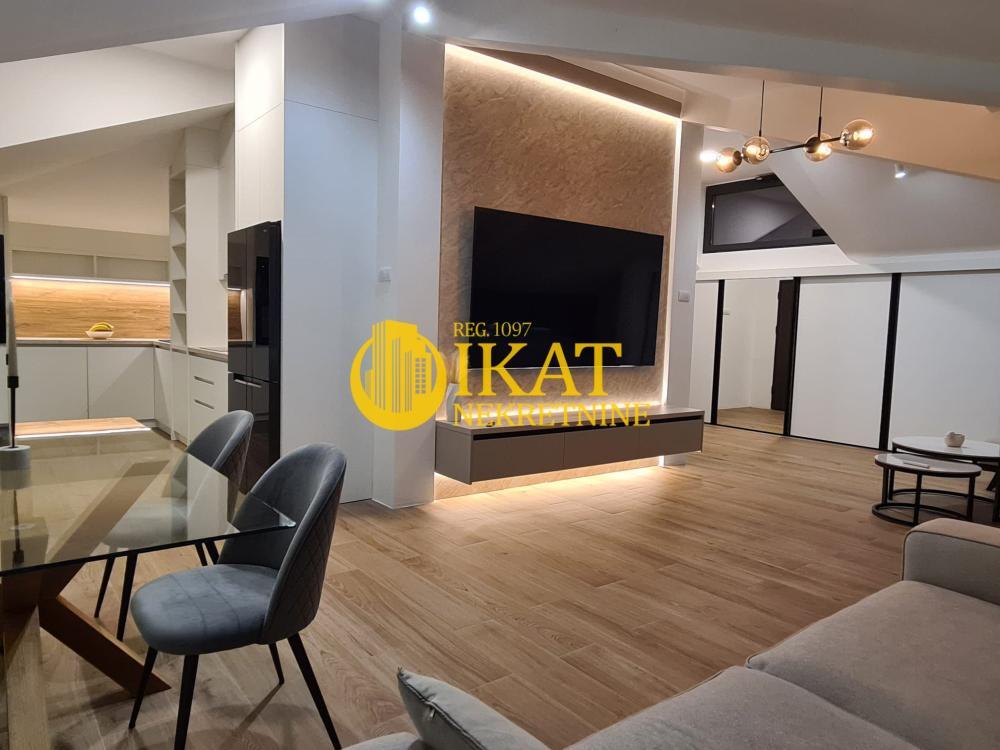 Glavna slika -Miloja Đaka, Četvorosoban stan na prodaju, 360m2, 950.000€
