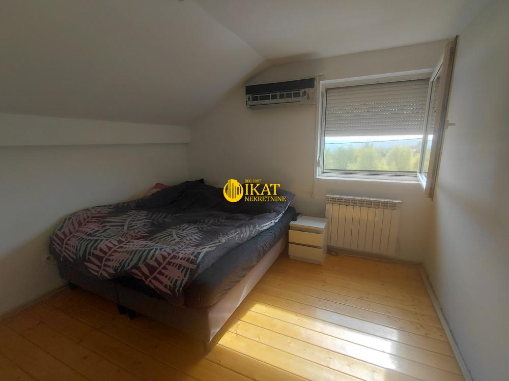 Slika 8 - Bekerelova,  Kuća na prodaju, 176m2, 339.000€
