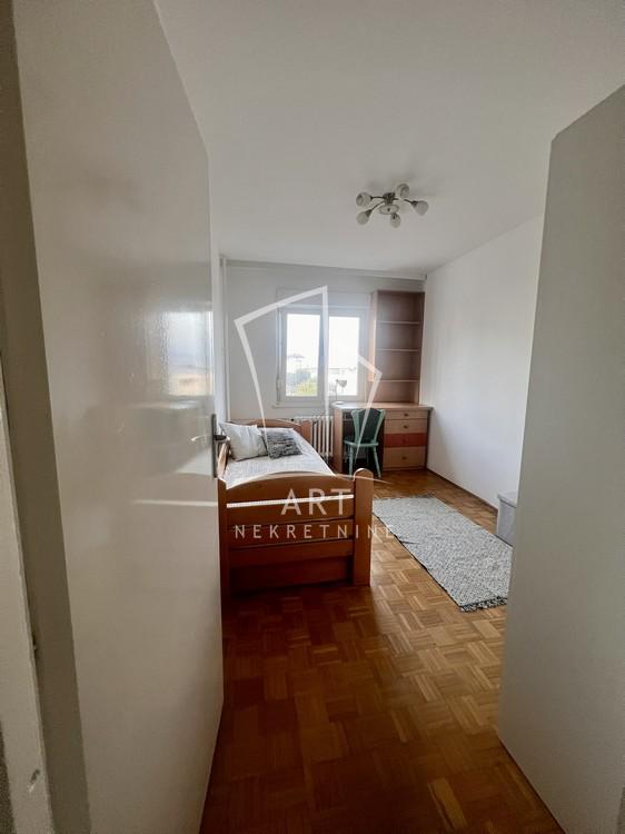 Slika 9 - Dr Ivana Ribara, Četvorosoban stan za izdavanje, 100m2, 1.000€