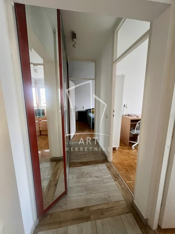 Slika 10 - Dr Ivana Ribara, Četvorosoban stan za izdavanje, 100m2, 1.000€