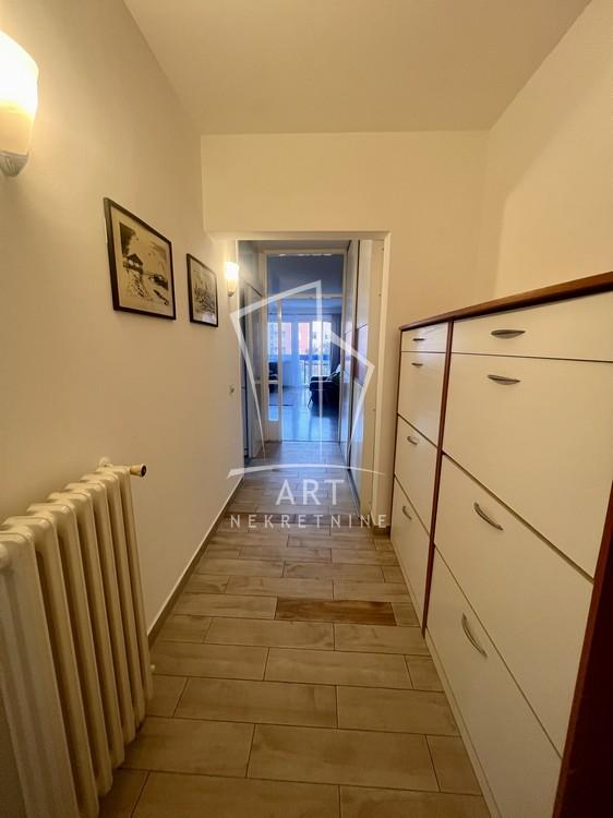 Slika 5 - Dr Ivana Ribara, Četvorosoban stan za izdavanje, 100m2, 1.000€