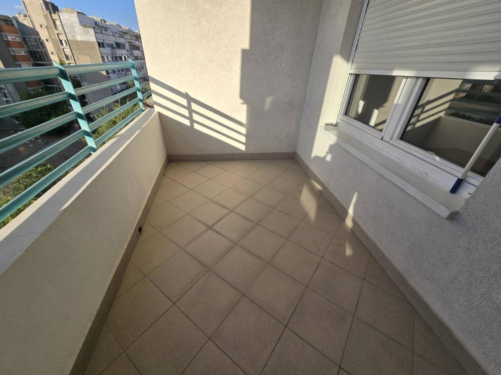 Slika 8 - Bulevar Arsenija Čarnojevića, Dvosoban stan za izdavanje, 42m2, 600€