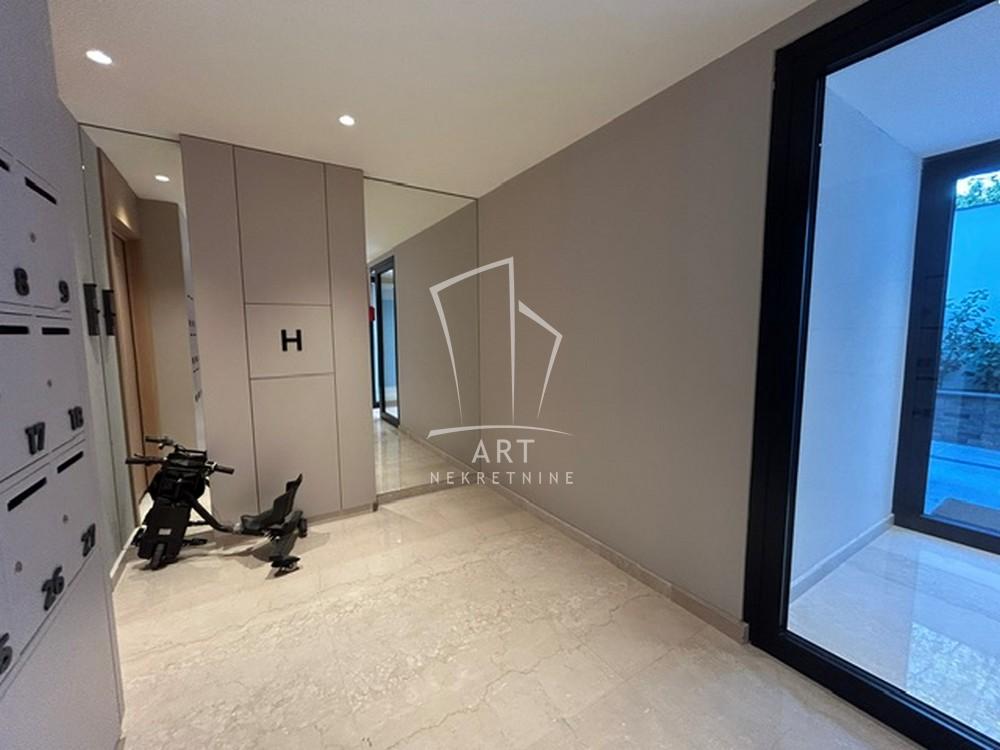 Slika 11 - Miloja Đaka, Trosoban stan za izdavanje, 66m2, 1.350€