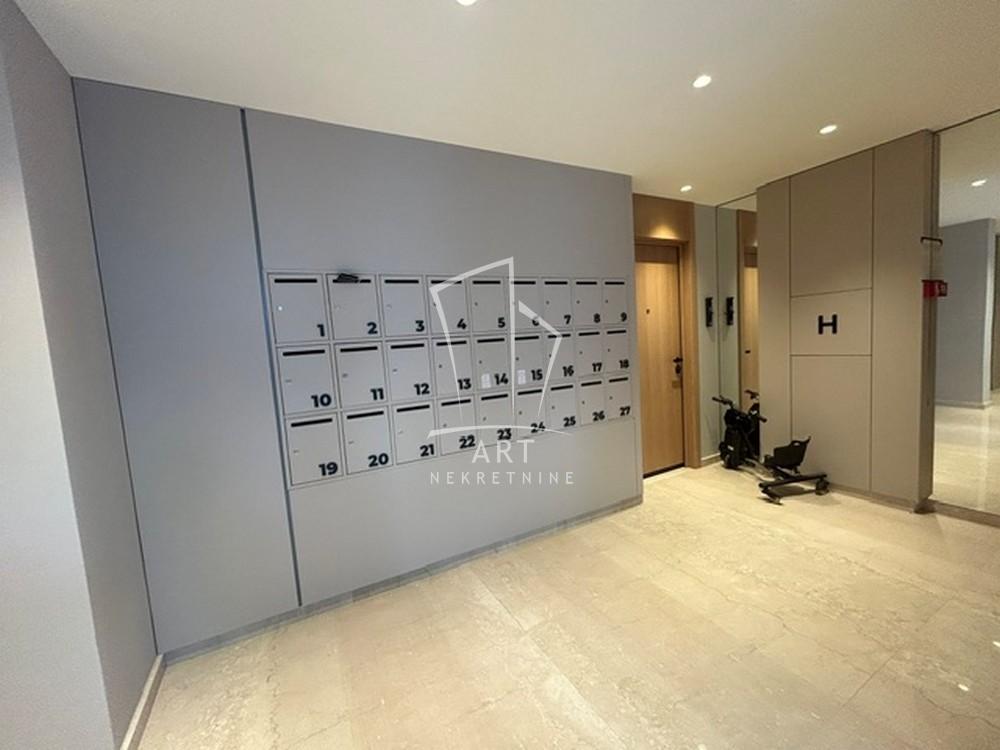 Slika 10 - Miloja Đaka, Trosoban stan za izdavanje, 66m2, 1.350€