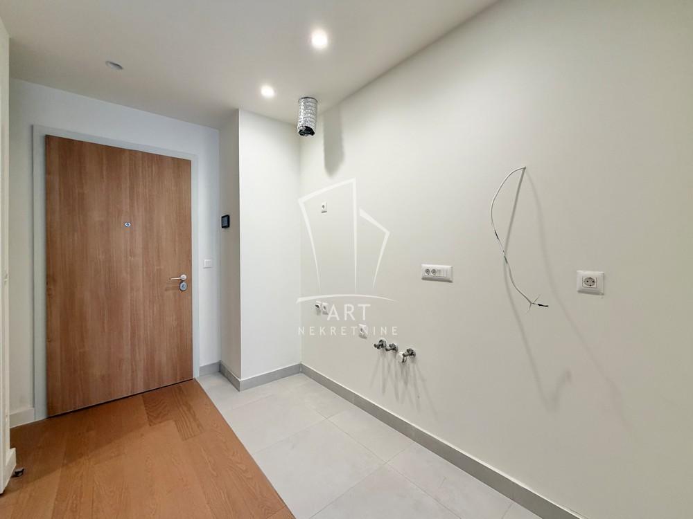 Slika 6 - Vožda Đorđa Stratimirovića,  Stan na prodaju, 32m2, 215.000€