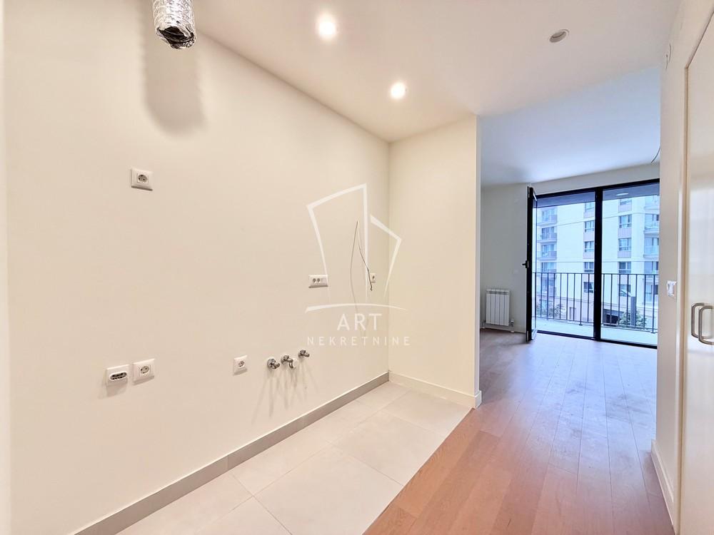 Slika 5 - Vožda Đorđa Stratimirovića,  Stan na prodaju, 32m2, 215.000€