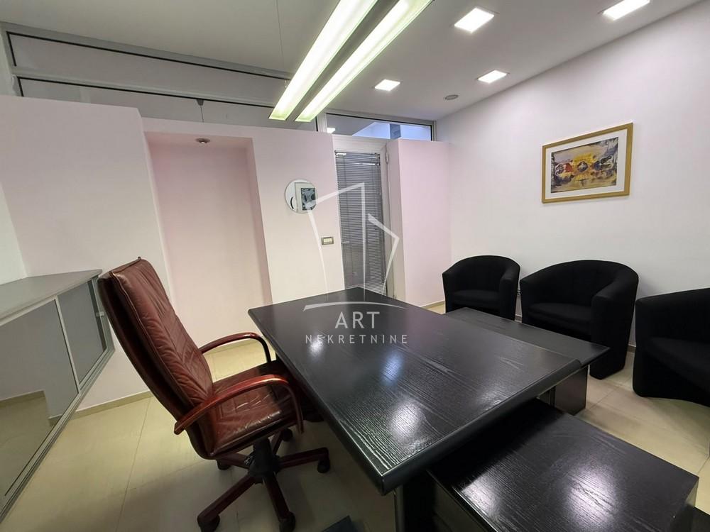 Slika 5 - Džordža Vašingtona,  Lokal za izdavanje, 34m2, 520€