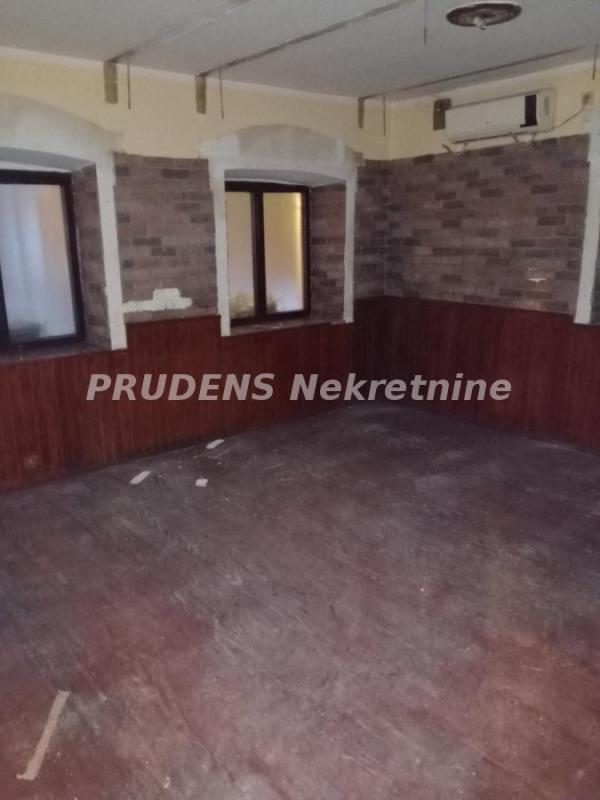 Slika 8 - Maršala Birjuzova, Trosoban stan na prodaju, 109m2, 500.000€