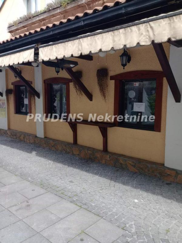Slika 2 - Maršala Birjuzova, Trosoban stan na prodaju, 109m2, 500.000€