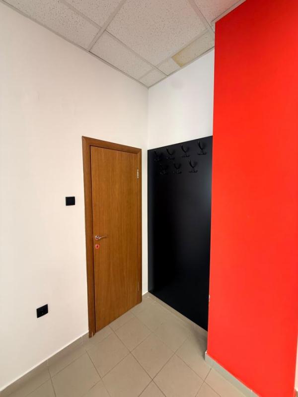 Slika 11 -  Lokal za izdavanje, 22m2, 350€