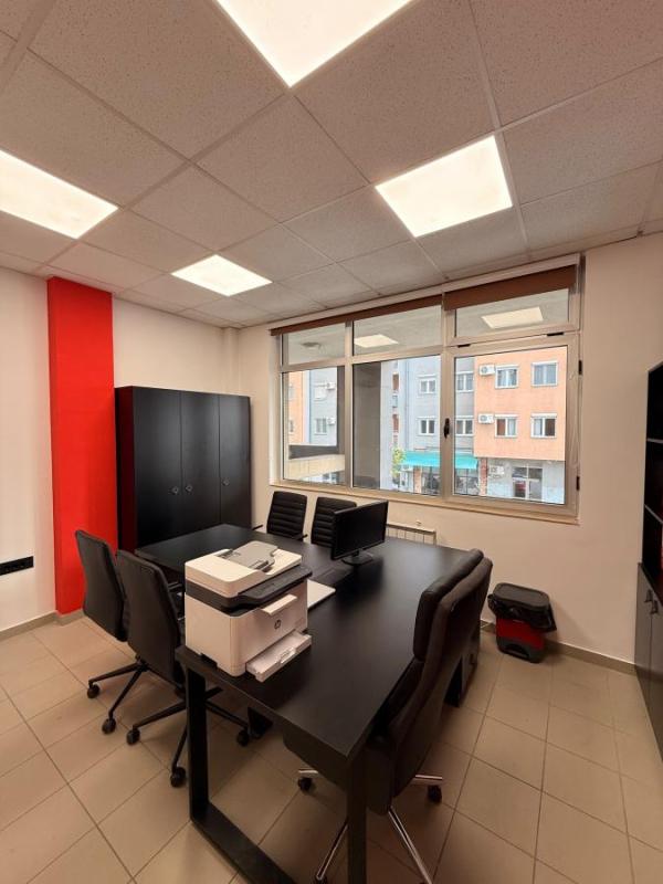Slika 2 -  Lokal za izdavanje, 22m2, 350€