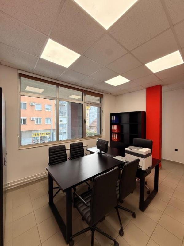 Slika 3 -  Lokal za izdavanje, 22m2, 350€