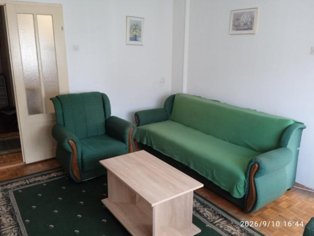Glavna slika -Jednosoban stan za izdavanje, 34m2, 300€